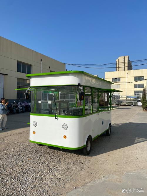 网红移动餐车# #电动餐车小吃车美食车流动摆摊移# #摆摊车# #小吵档